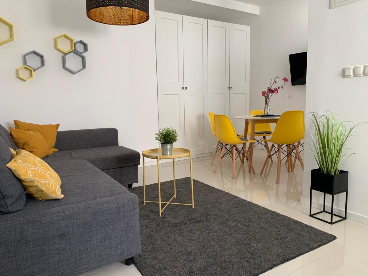 Apartments Luce โตรกีร์ ภายนอก รูปภาพ