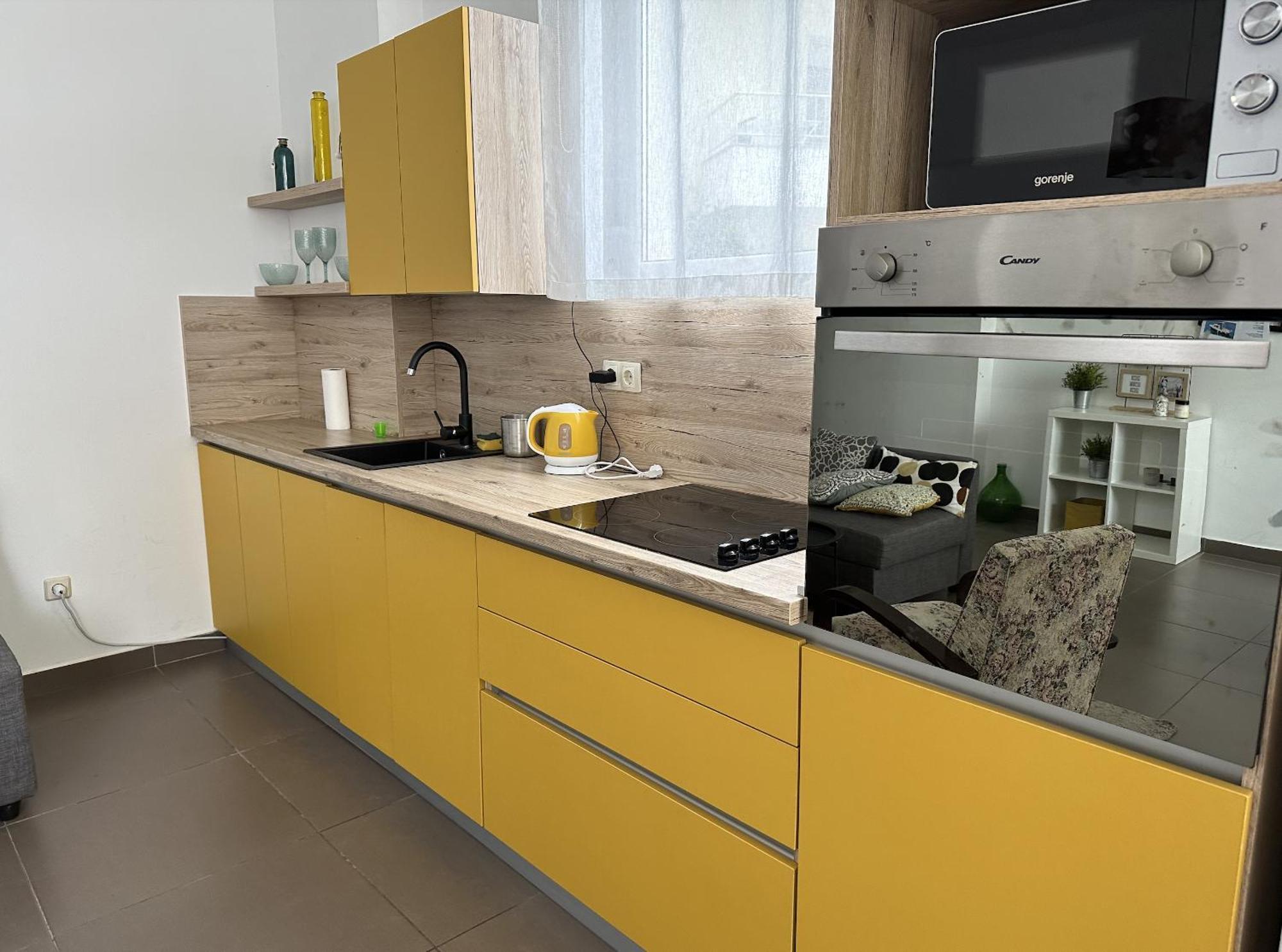 Apartments Luce โตรกีร์ ภายนอก รูปภาพ