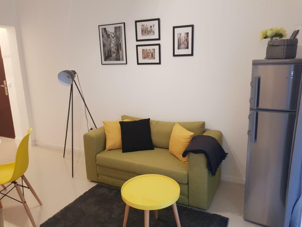 Apartments Luce โตรกีร์ ภายนอก รูปภาพ